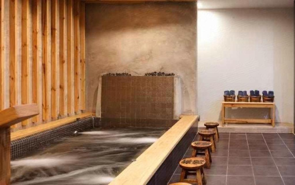 Haikin Ryokan Chiang Mai Exterior foto